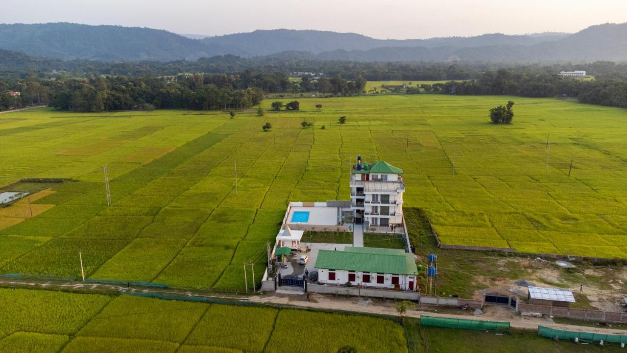 Hotel The Kaziranga Address Esterno foto