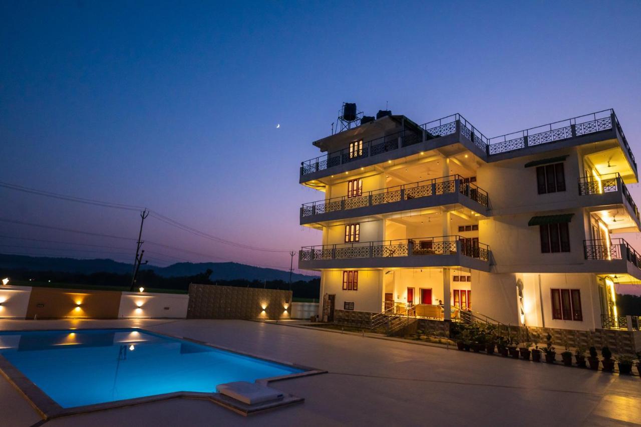 Hotel The Kaziranga Address Esterno foto