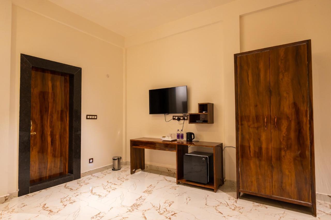 Hotel The Kaziranga Address Esterno foto