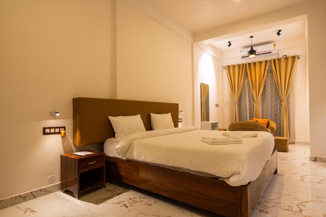 Hotel The Kaziranga Address Esterno foto